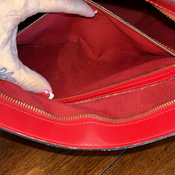 Louis Vuitton saint Jacques Castillian Red, COA included authentic - Picture 9 of 16